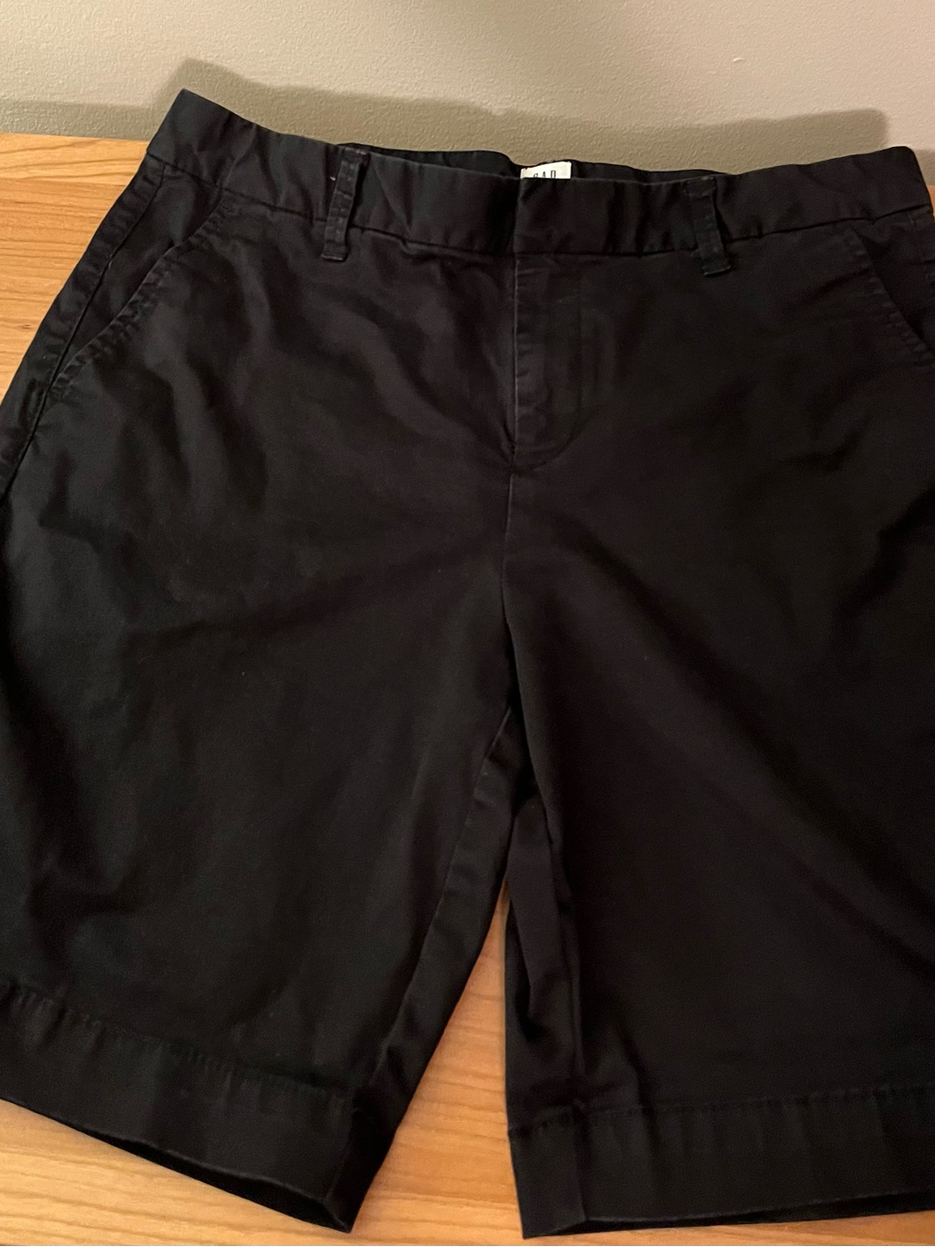 Gap Bermuda Shorts Black 8 Petite 8&acirc; Inseam